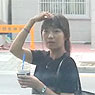 걷다가도 쳐다보게 돼! 쇼윈도에 비친 나