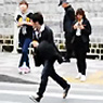 군중심리를 이용한 무단횡단
