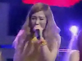 생방송 중 빵 터진 태연