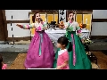 쌍둥이 가야금 가수 가야랑의 유쾌한 공연 현장
