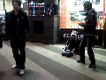 강남역 씨티극장 앞에서 삼겹살 구워먹고 탬버린 치고 무조건 부르고...