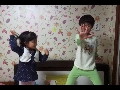 어린 남매의 트러블 메이커